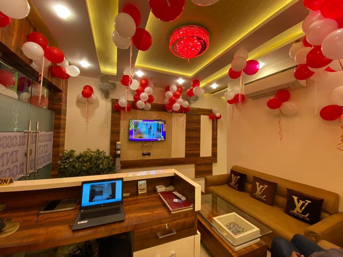 Hotel Blossom Inn Amritsar Esterno foto