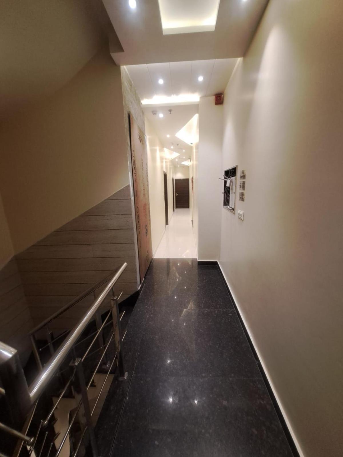 Hotel Blossom Inn Amritsar Esterno foto